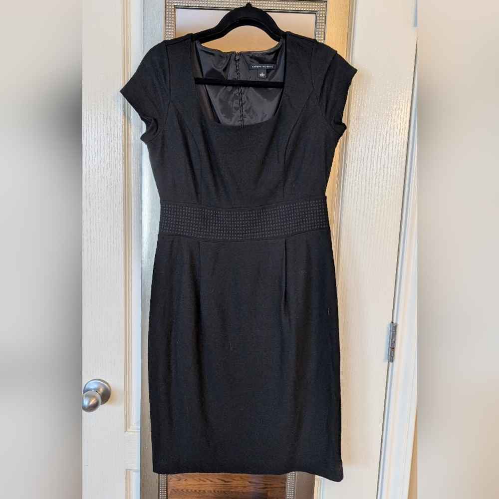 Banana Republic Elegant Black Midi Dress